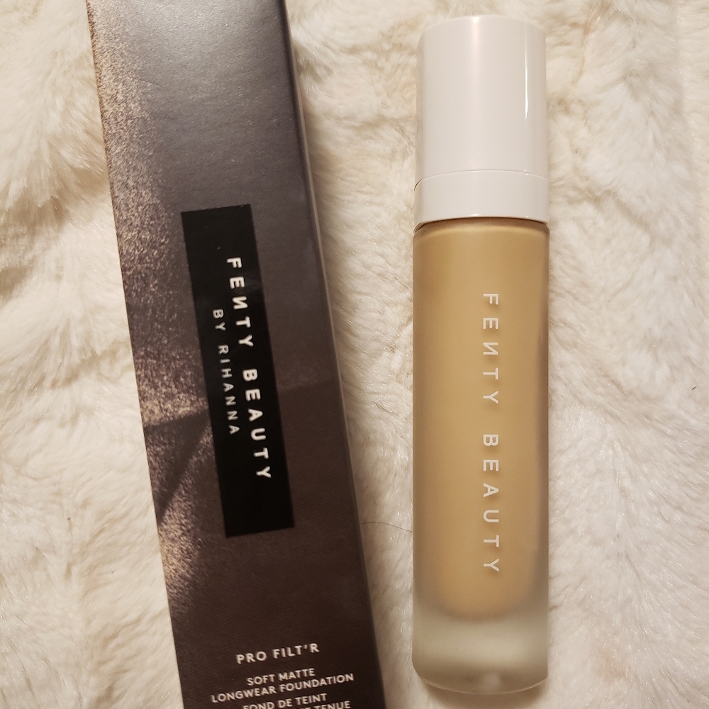 Fenty Beauty Pro Filt'r Foundation